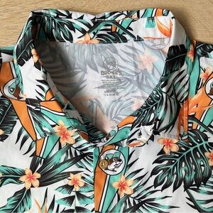 NWOT Buc ees Shirt Mens 3XL Floral Stretch Lightweight Surf Beach Button Up *Z8